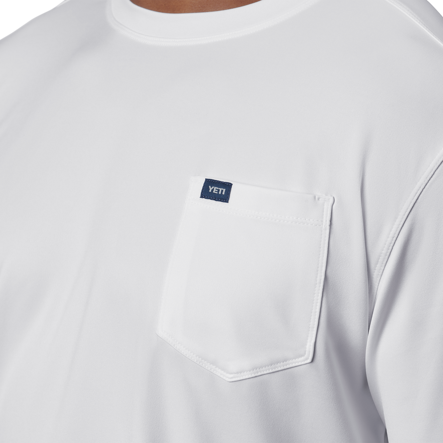 YETI Langärmeliges Sunshirt mit Tasche Weiss