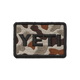 YETI Wetlands-Aufnäher mit Camouflagemuster und YETI-Logo