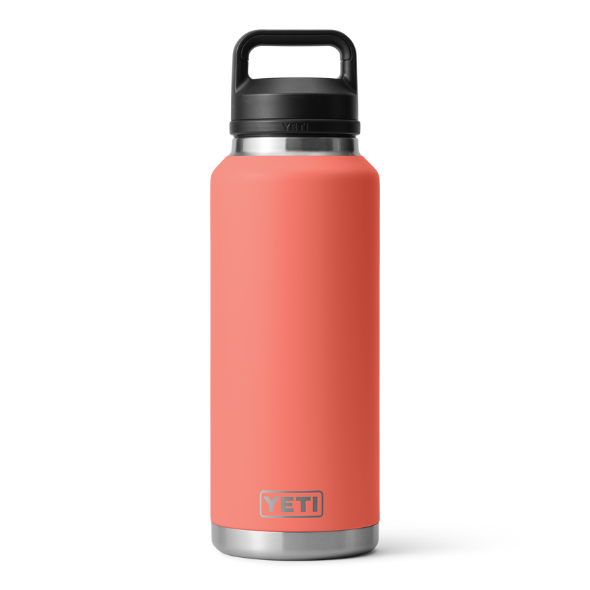 YETI Rambler® 46 oz Flasche (1,4 l) mit Chug-Verschluss Coral