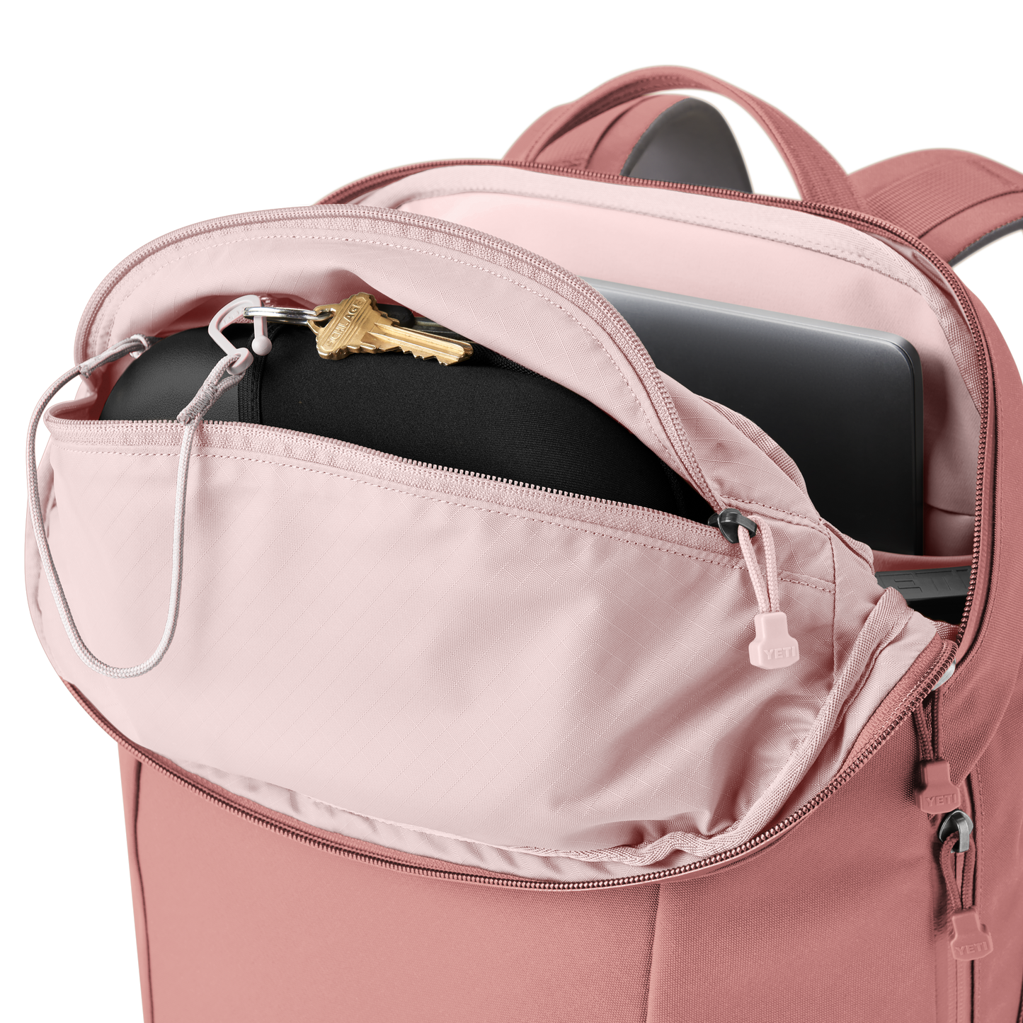 YETI Crossroads® 22L Rucksack Sandstone Pink