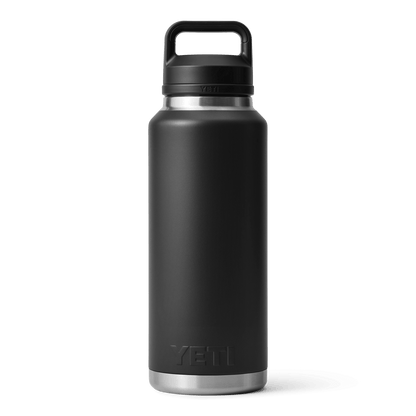 YETI Rambler® 46 oz Flasche (1,4 l) mit Chug-Verschluss Schwarz