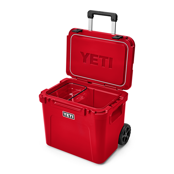 YETI Roadie® 60 Kühlbox auf Rädern Rescue Red