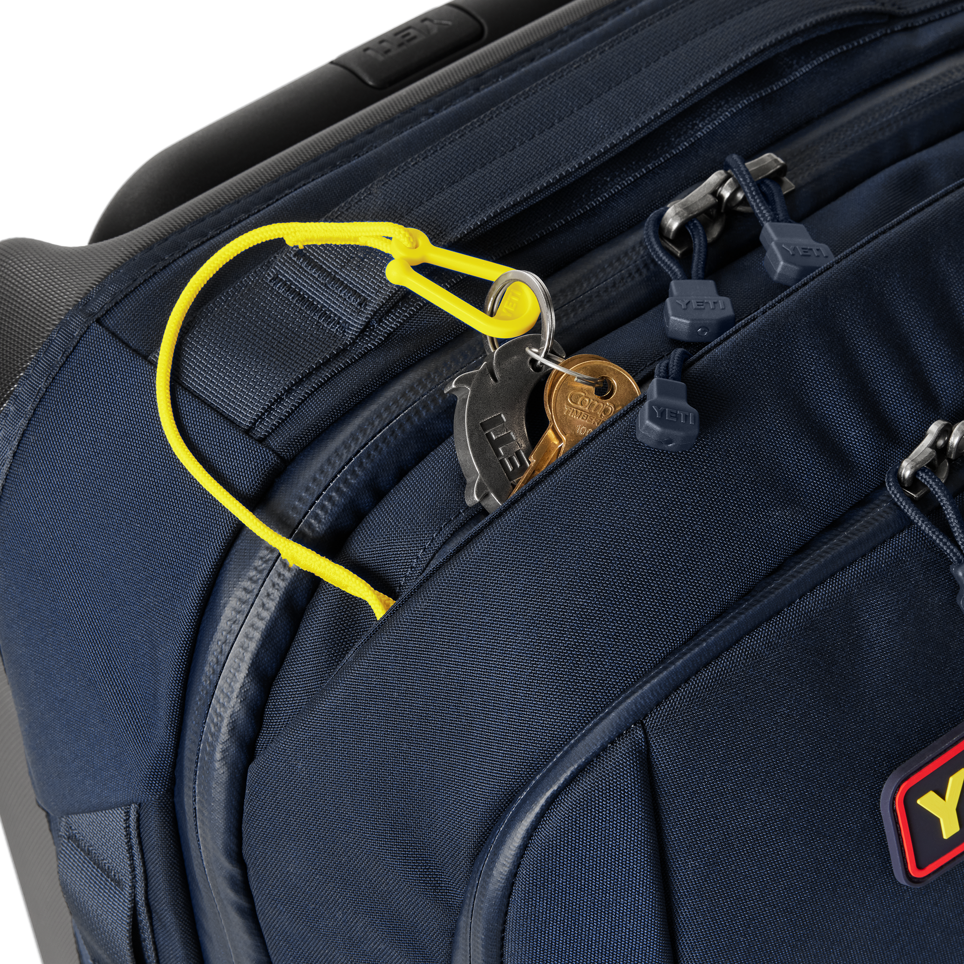 YETI Oracle Red Bull Racing Crossroads® 35L / 22" Luggage