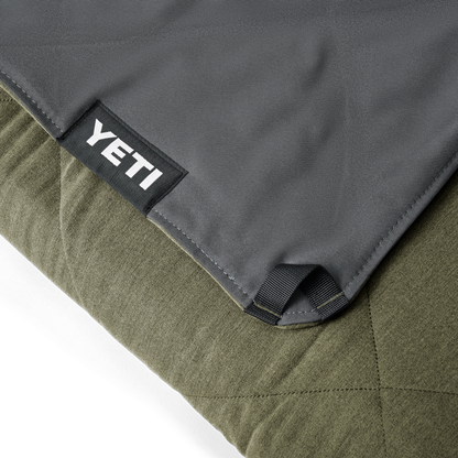 YETI Lowlands® Blanket Olive