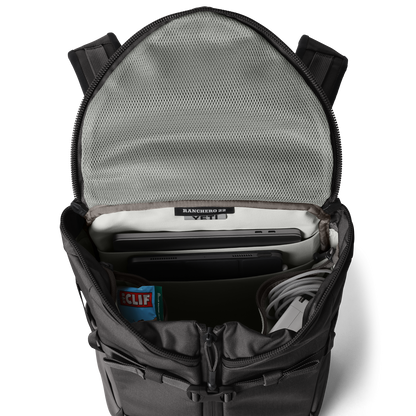 YETI Ranchero™-22-L-Rucksack Schwarz