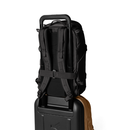 YETI Ranchero™-22-L-Rucksack Schwarz