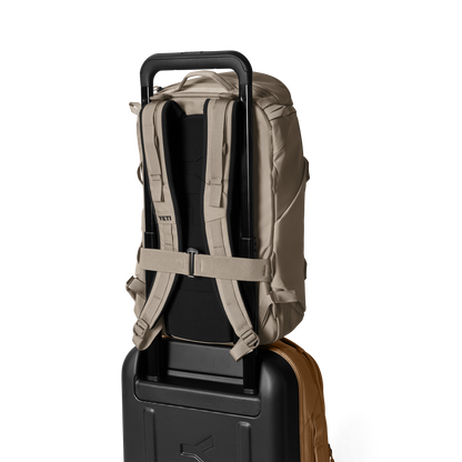 YETI Ranchero™-22-L-Rucksack Dark Cape Taupe