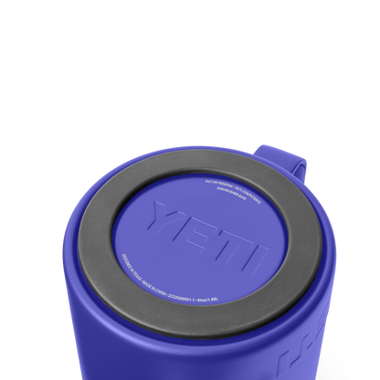 YETI Rambler™ 64 oz (1.9 L) Krug Ultramarine Violet