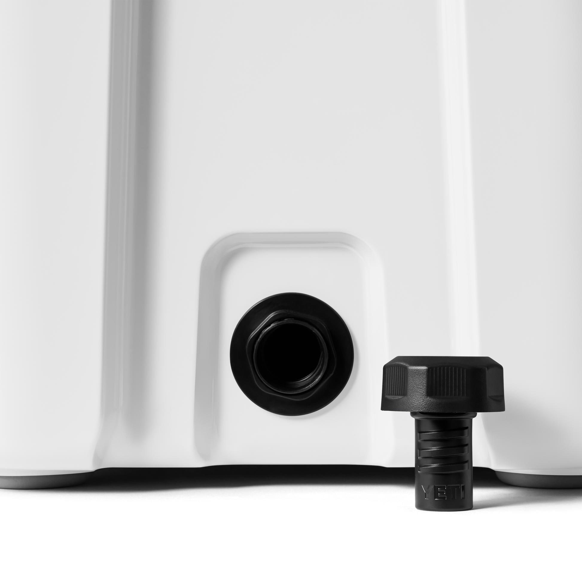 YETI Roadie® 24 Kühlbox Weiss 
