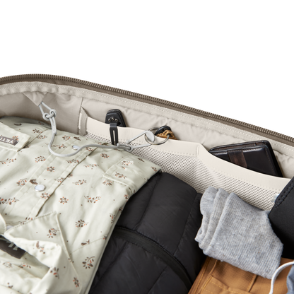 YETI Crossroads® 40L Reisetasche Cape Taupe